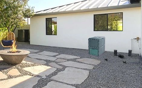 Idooka Compost Bin Garden Compost Accelerator - Outdoor Bin With Lid For House Plant Compost And Bark For Garden Soil For Vegetables - Image 10